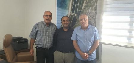 كايد ظاهر يعقد جلسات عمل في جسر الزرقاء ووادي عارة